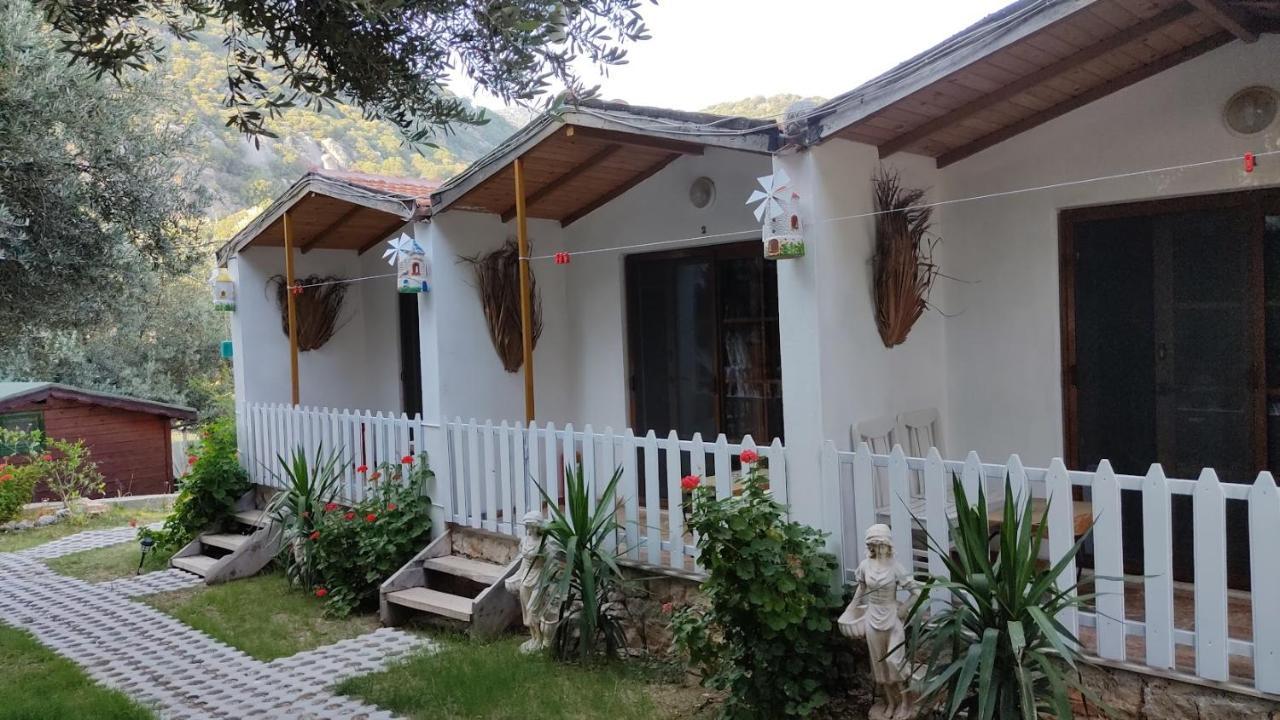 Ata Bungalow Bed & Breakfast คาช ภายนอก รูปภาพ