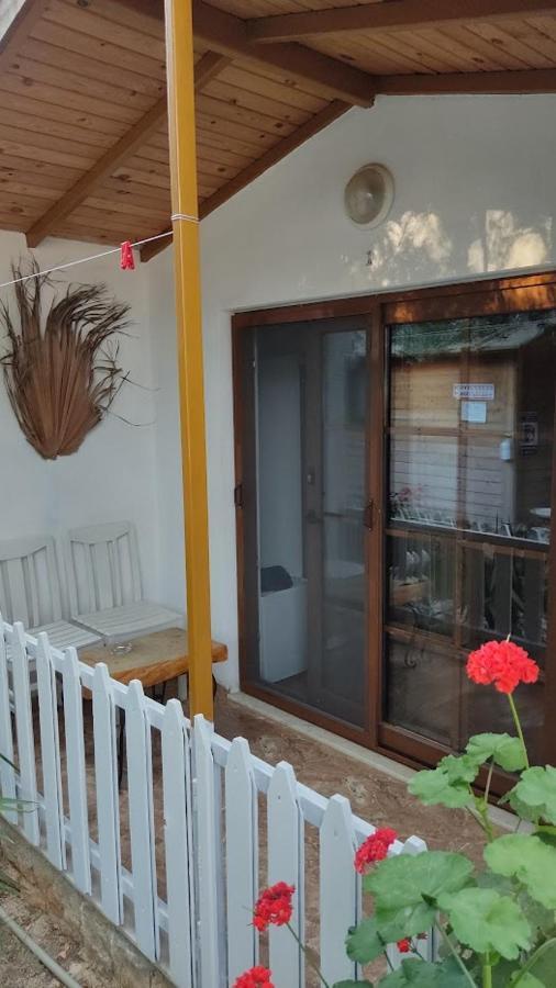Ata Bungalow Bed & Breakfast คาช ภายนอก รูปภาพ